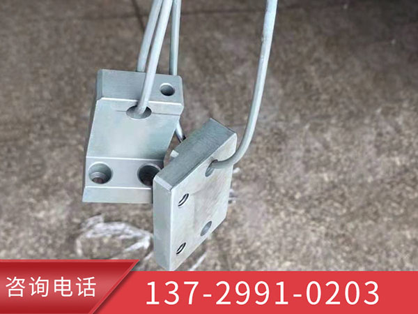 精密配件镀镍铁氟龙